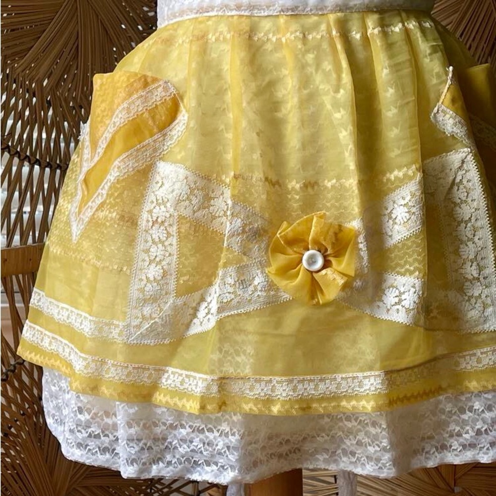 ✨ Lovely Sheer Vintage 50s Apron - Picture 2 of 2